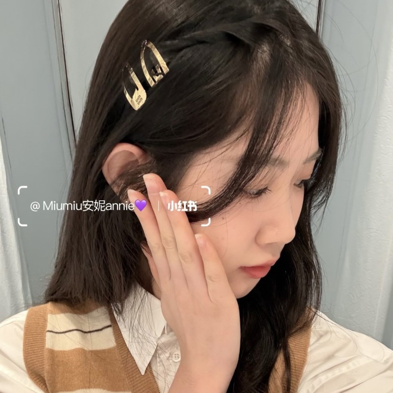MiuMiu Hair Pin