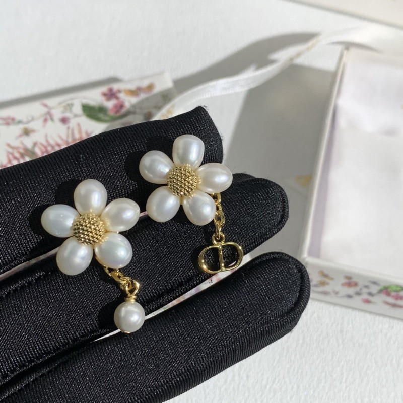 Dior Earrings 