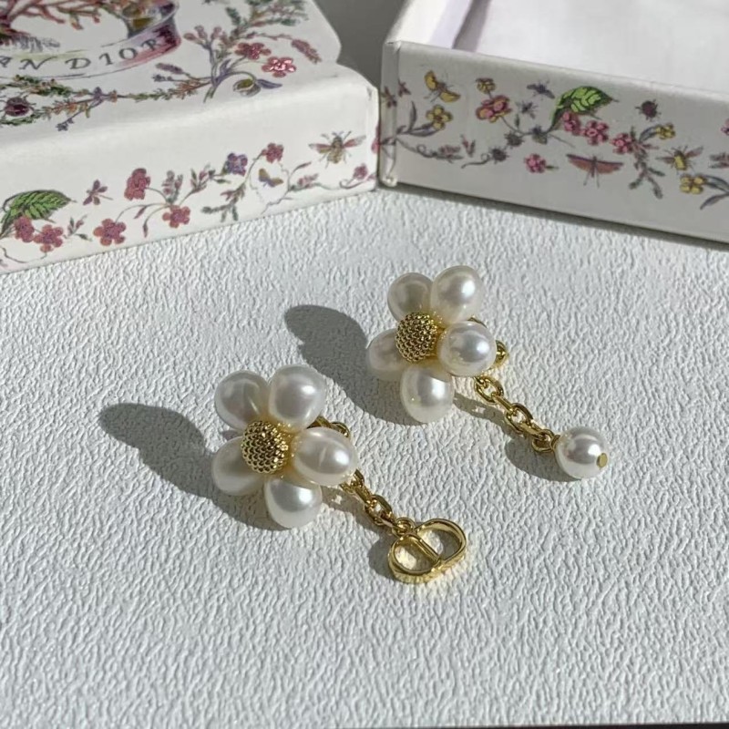 Dior Earrings 