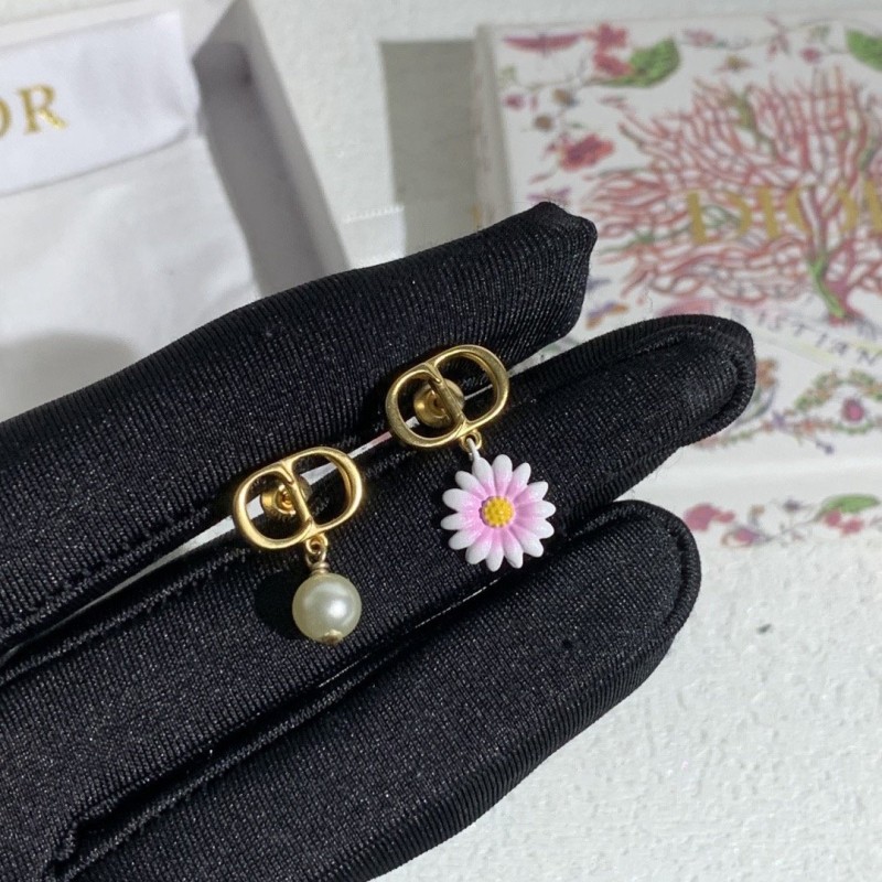 Dior Earrings 