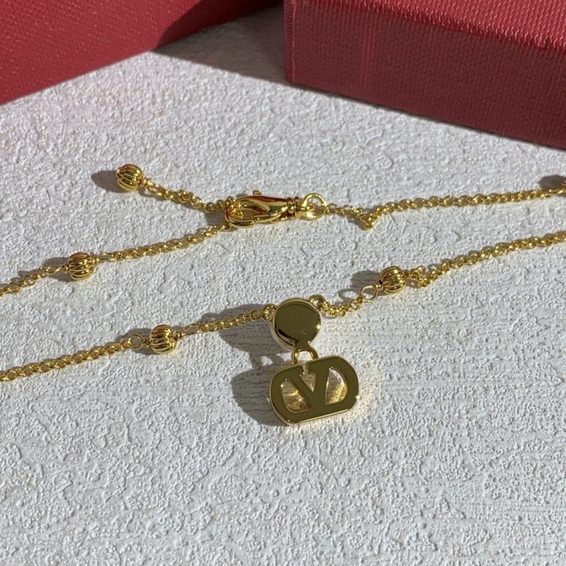 Velentino Necklace 