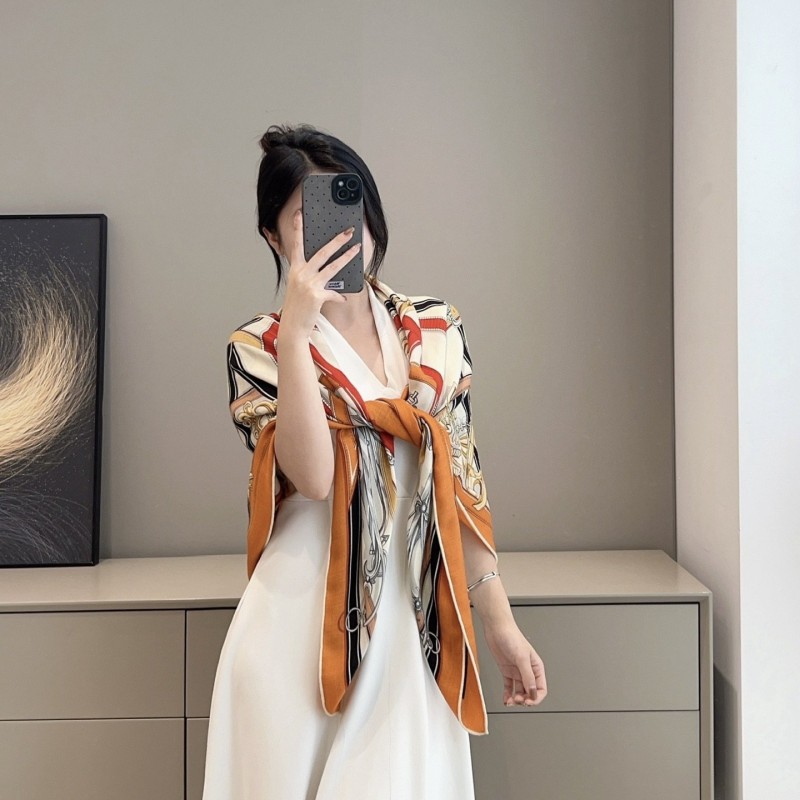 Hermes Shawl