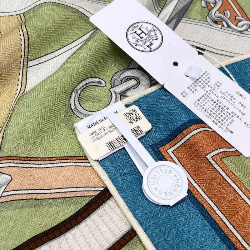 Hermes Shawl