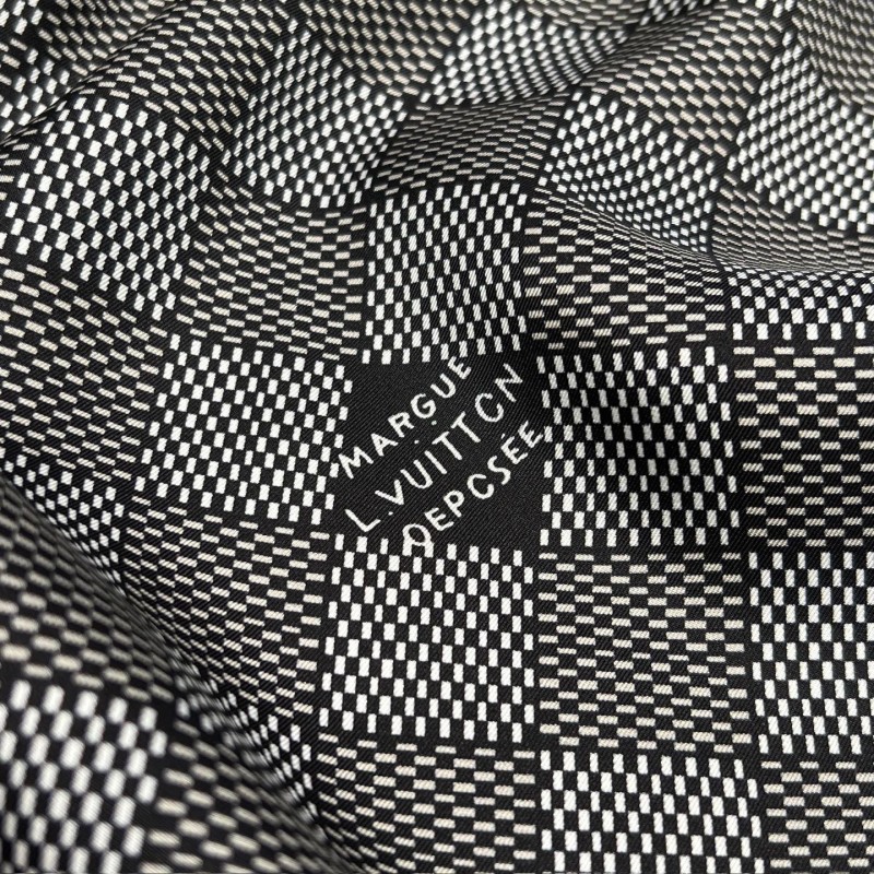 LV Scarf