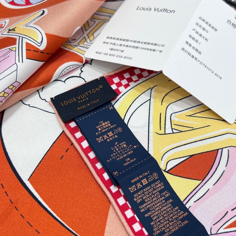 LV Scarf