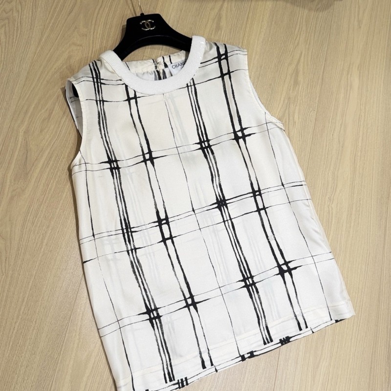 Chanel Tee