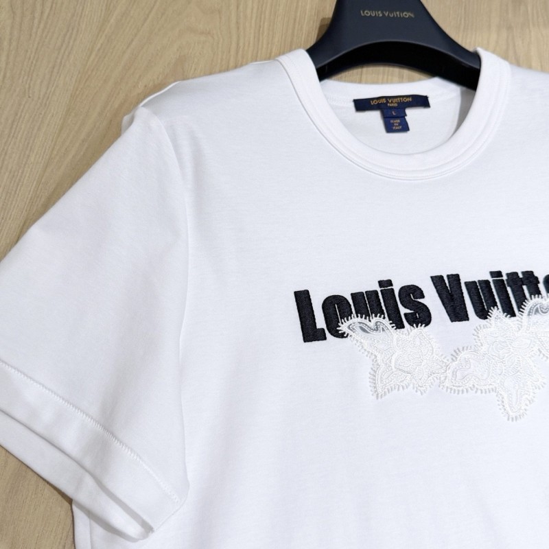 LV Tee
