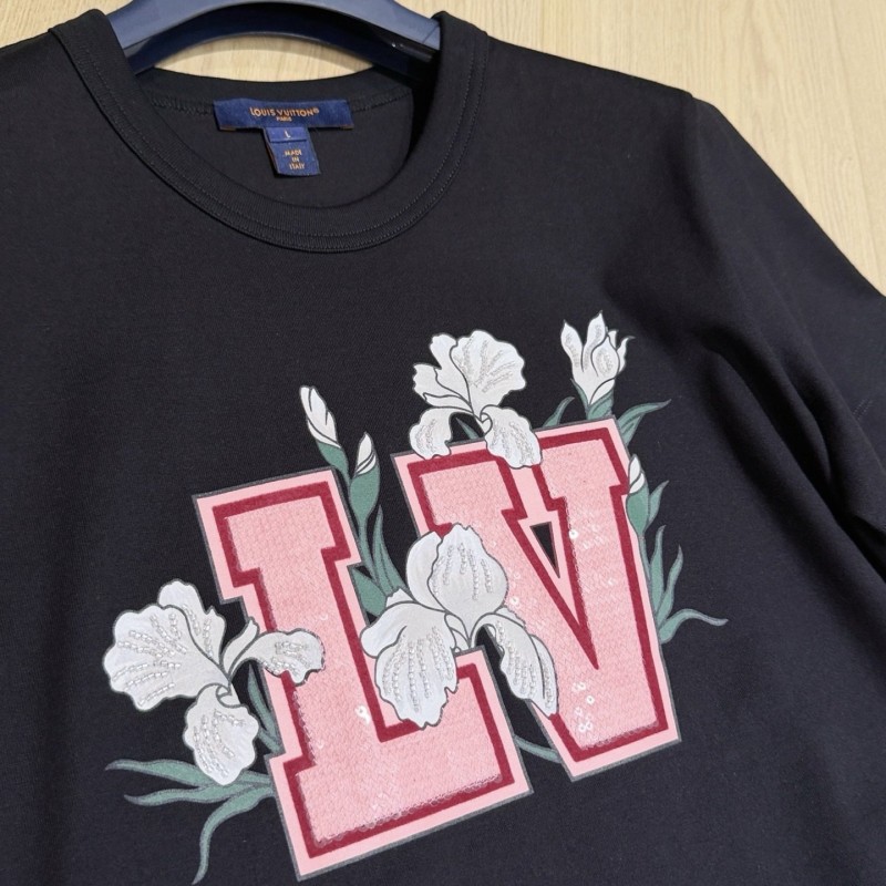 LV Tee