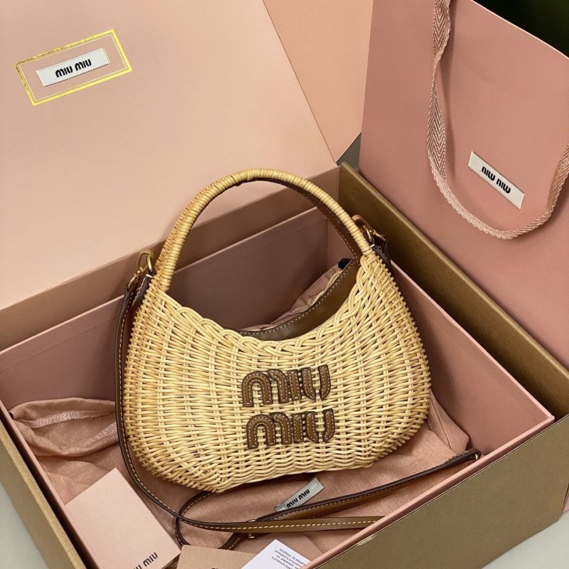 MiuMiu Wander