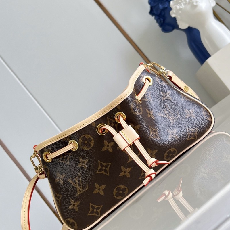 LV Nano Frivole