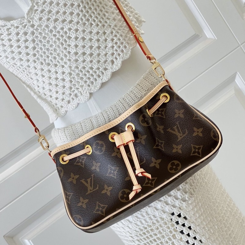 LV Nano Frivole