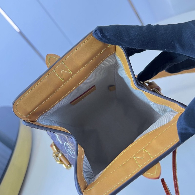 LV Milk Handbags 