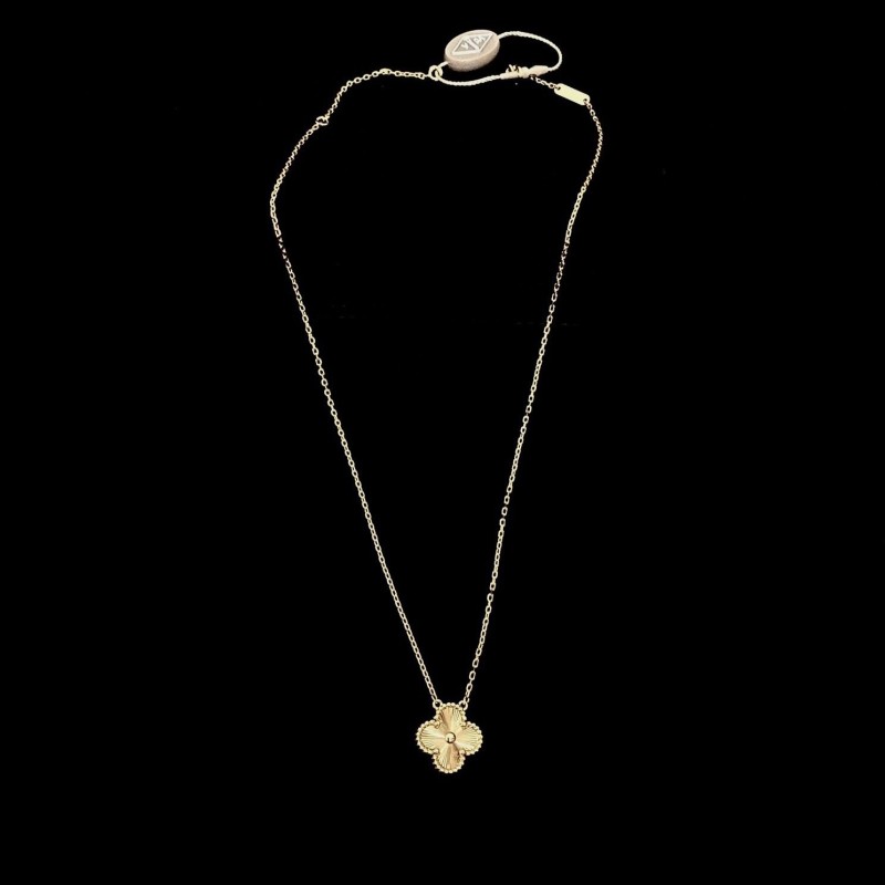 VCA Necklace 