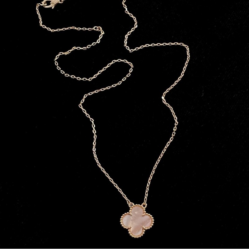 VCA Necklace 