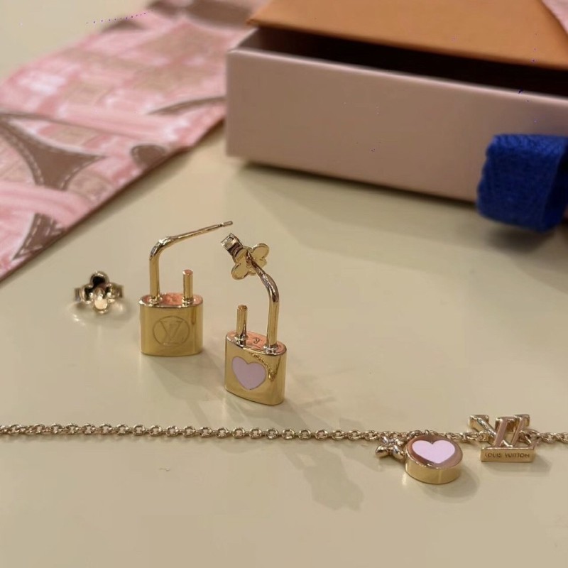 LV Earring 