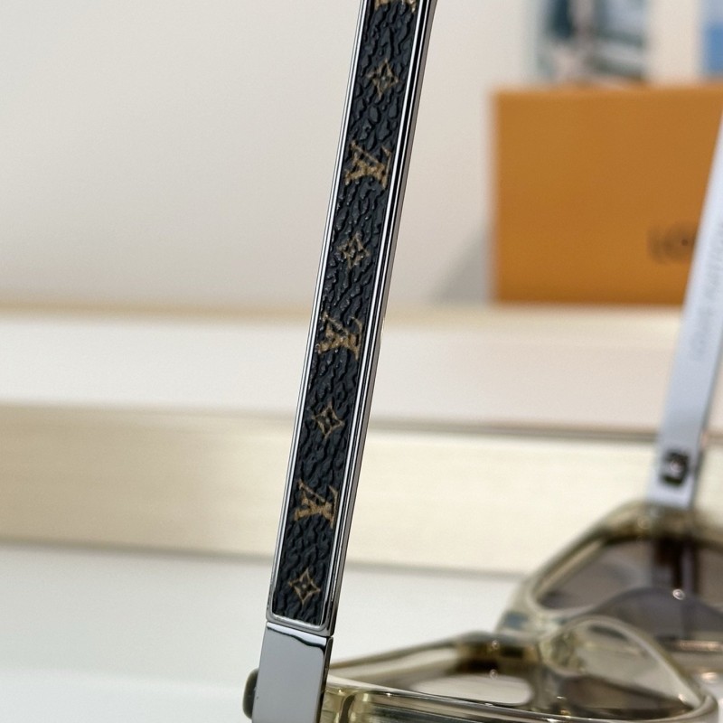 LV Sunglasses 