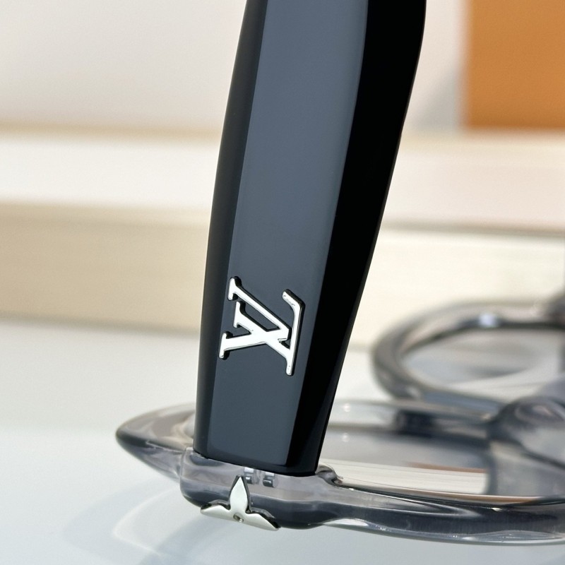 LV Sunglasses 