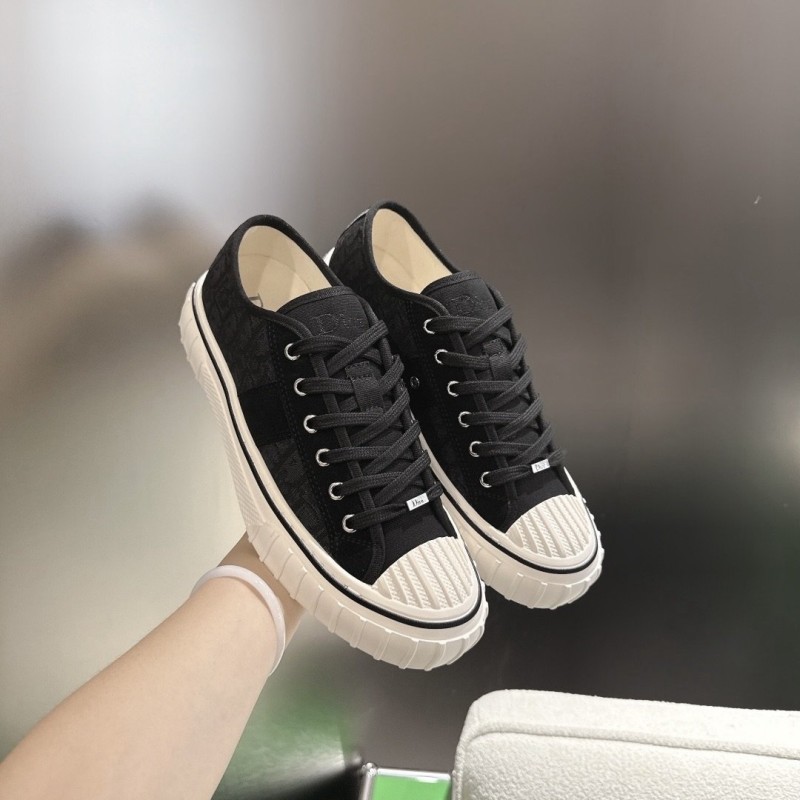 Dior Sneaker
