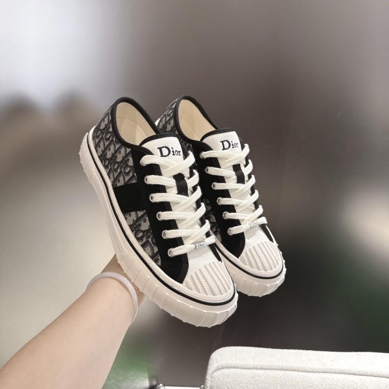 Dior Sneaker