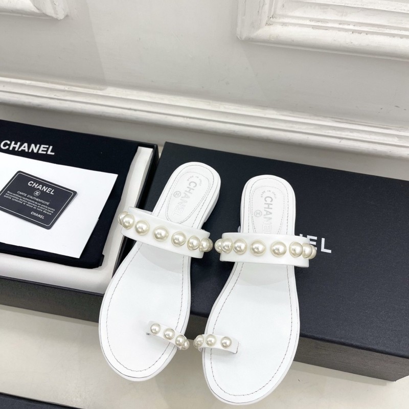 Chanel Slippers 