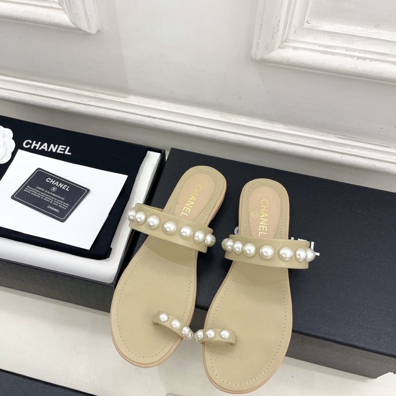 Chanel Slippers 