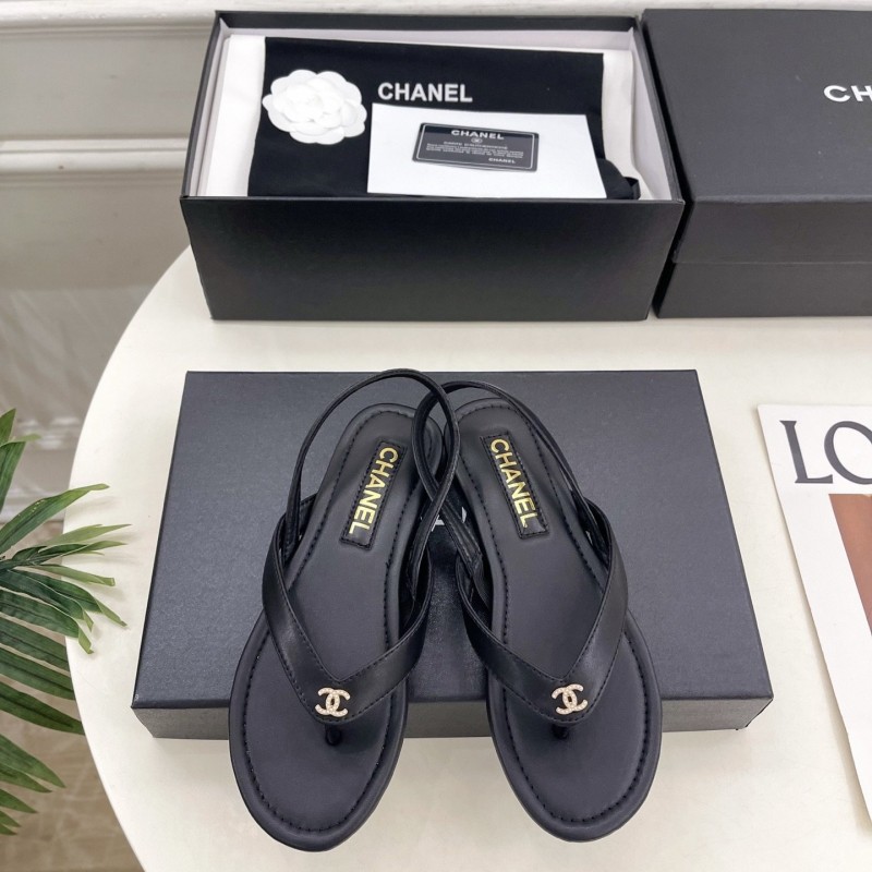 Chanel Slippers 