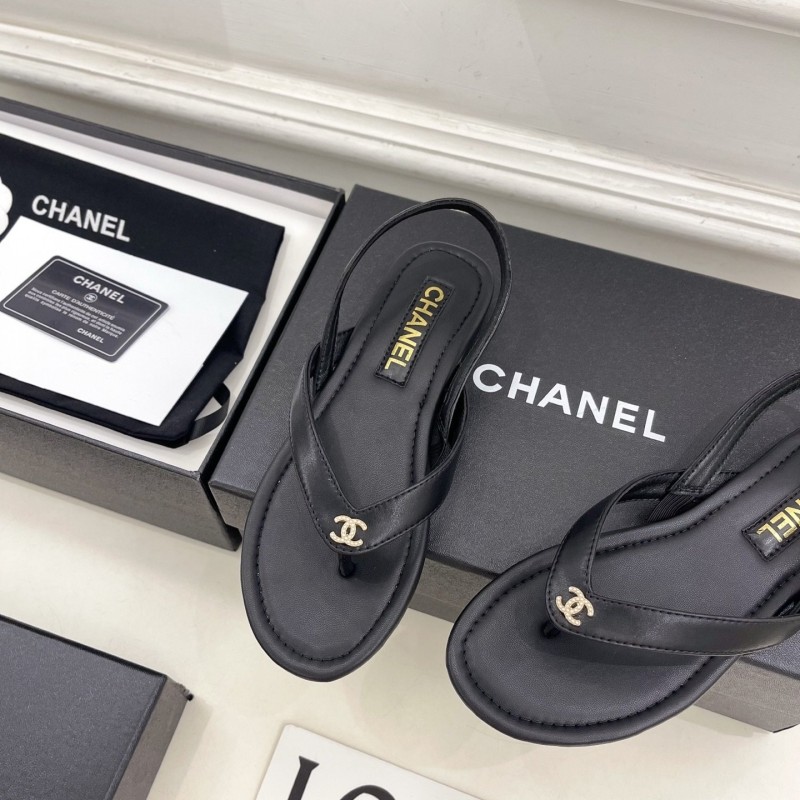 Chanel Slippers 