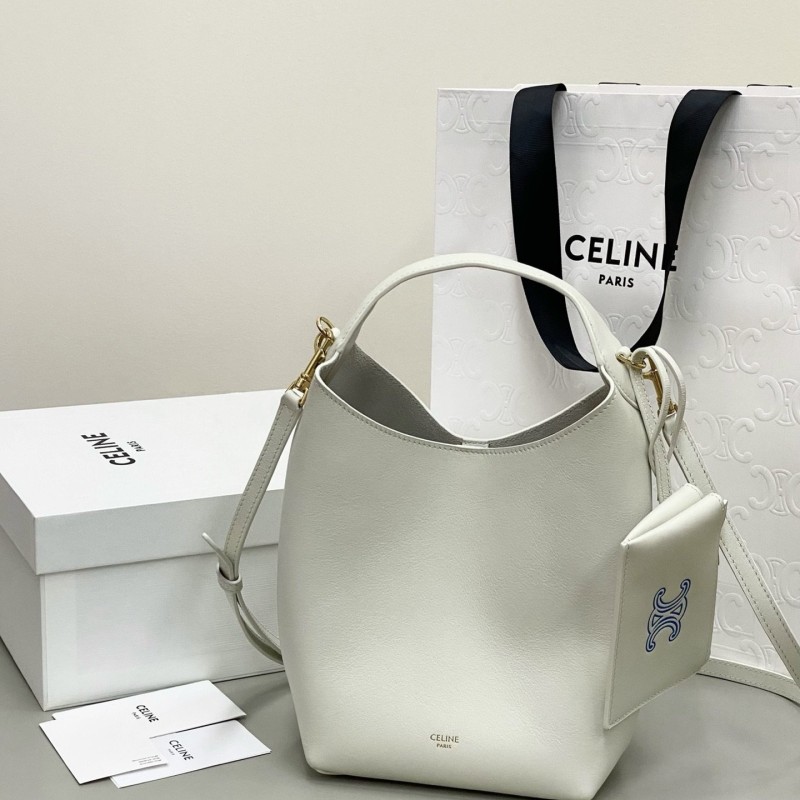Celine Hobo