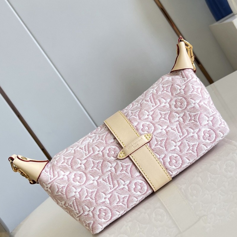 LV Pochette Mia