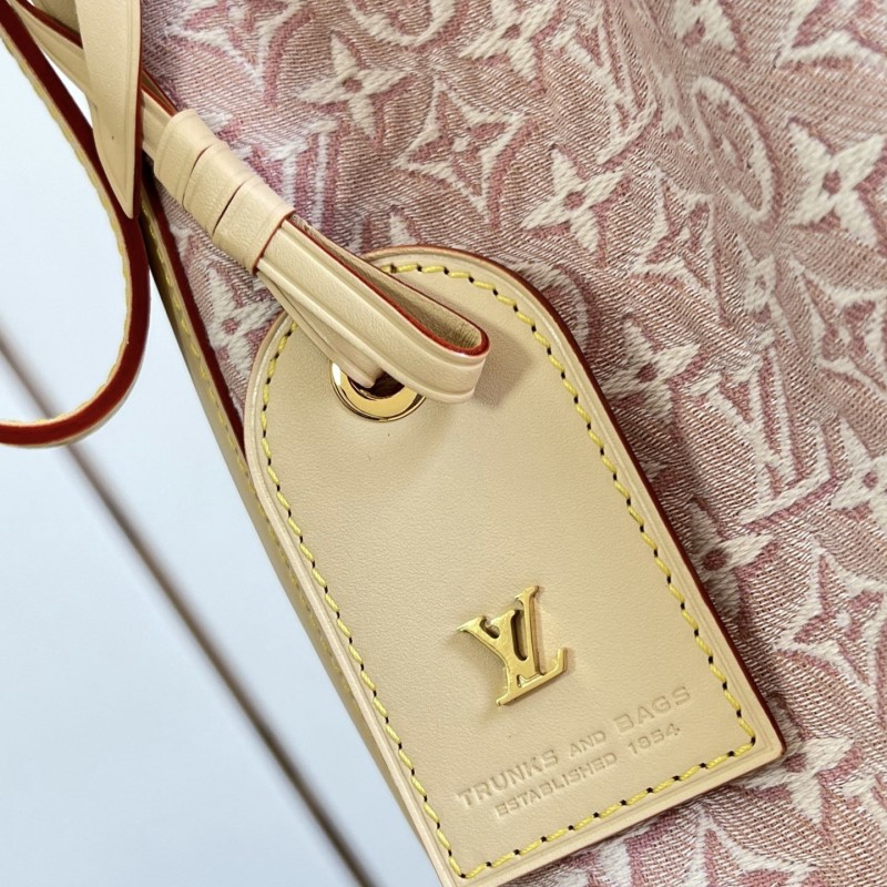 LV Noe