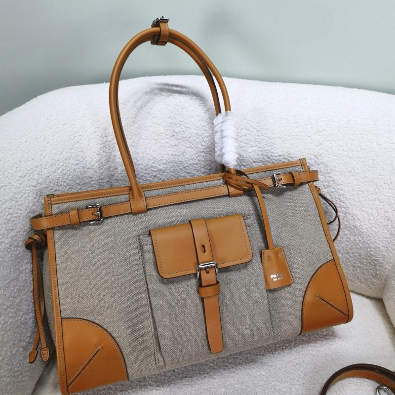 Prada Bonnie