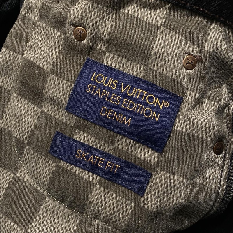LV Jeans