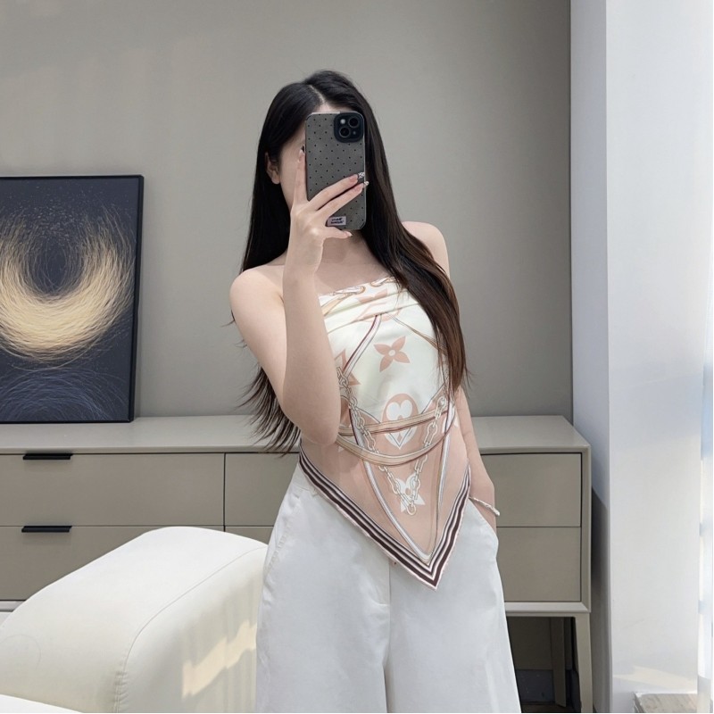 LV Scarf