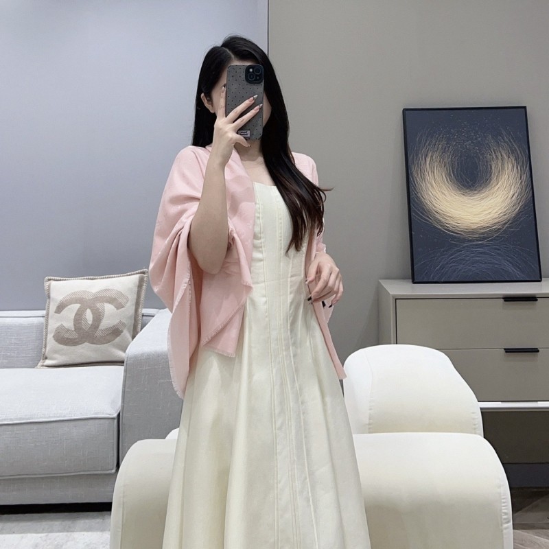 LV Shawl