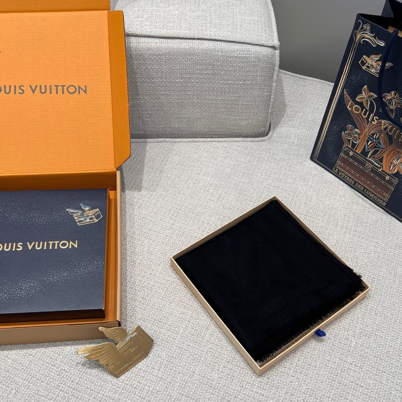 LV Shawl