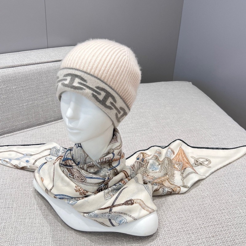 Hermes Shawl