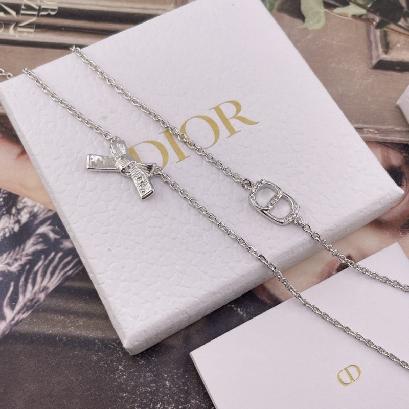 Dior Necklace 