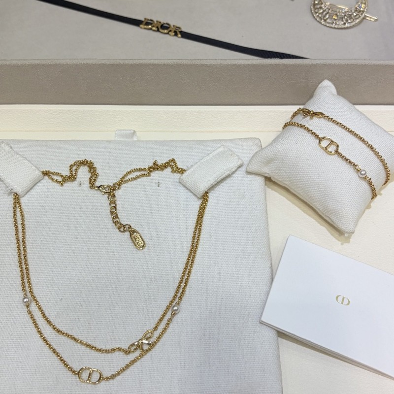 Dior Necklace 