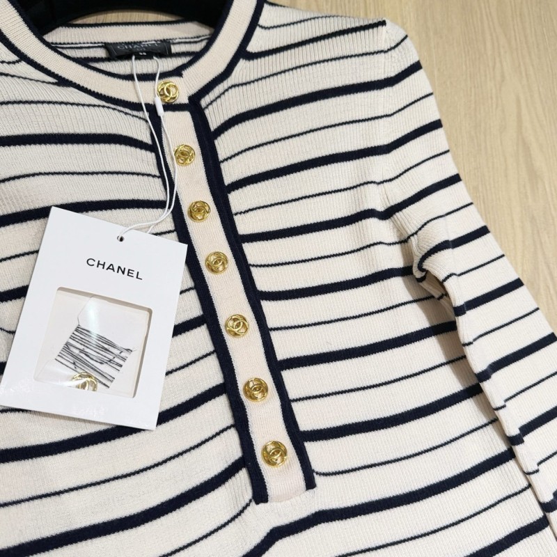 Chanel Cardigan 
