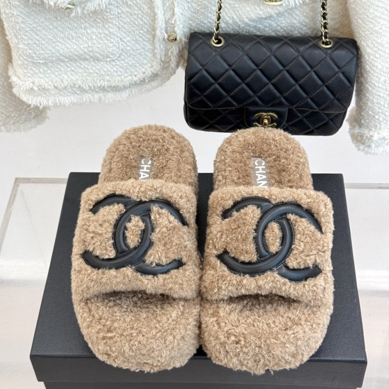 Chanel Slippers 