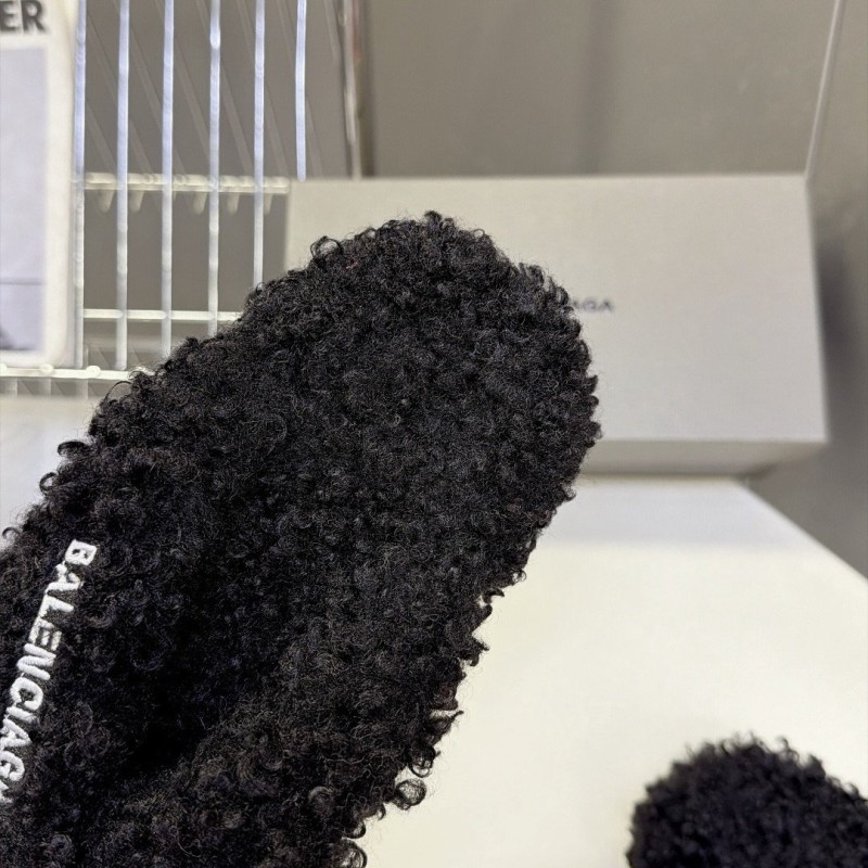 Balenciaga Unisex Slipper 