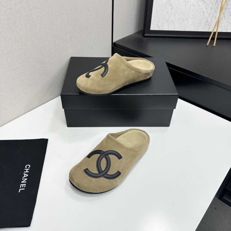 Chanel Slippers 
