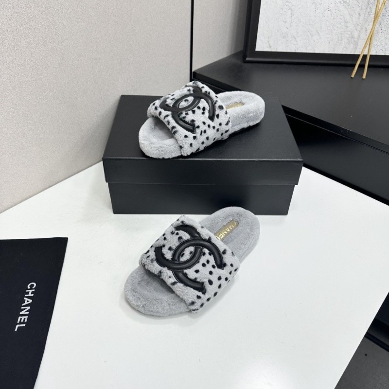 Chanel Slippers 