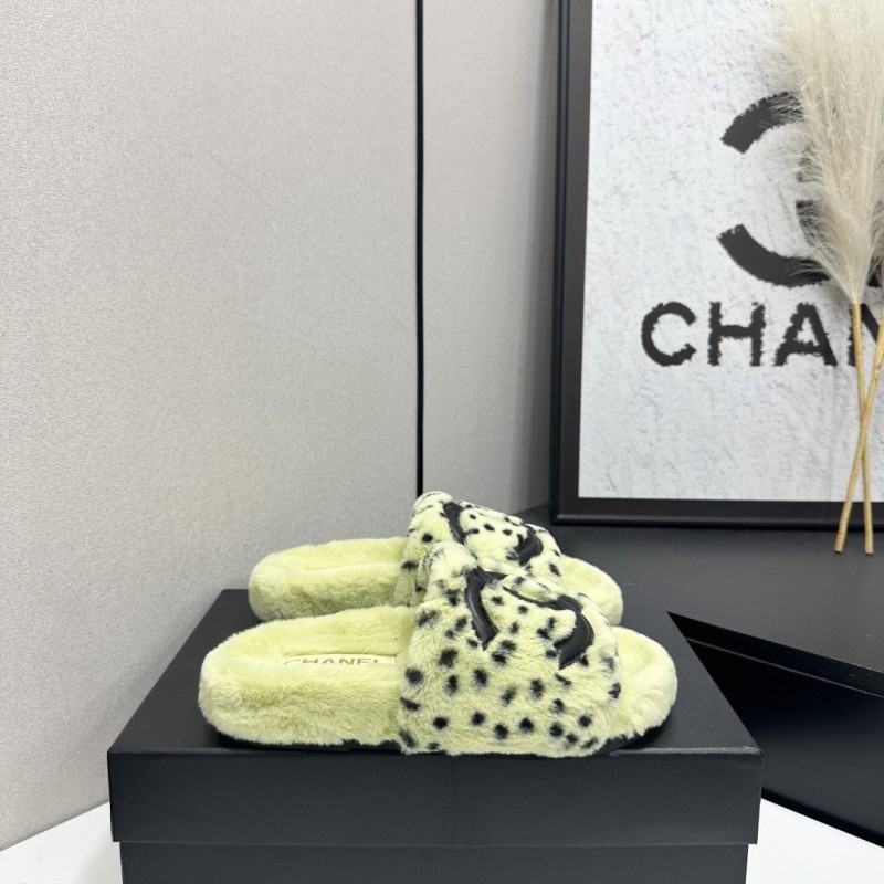 Chanel Slippers 