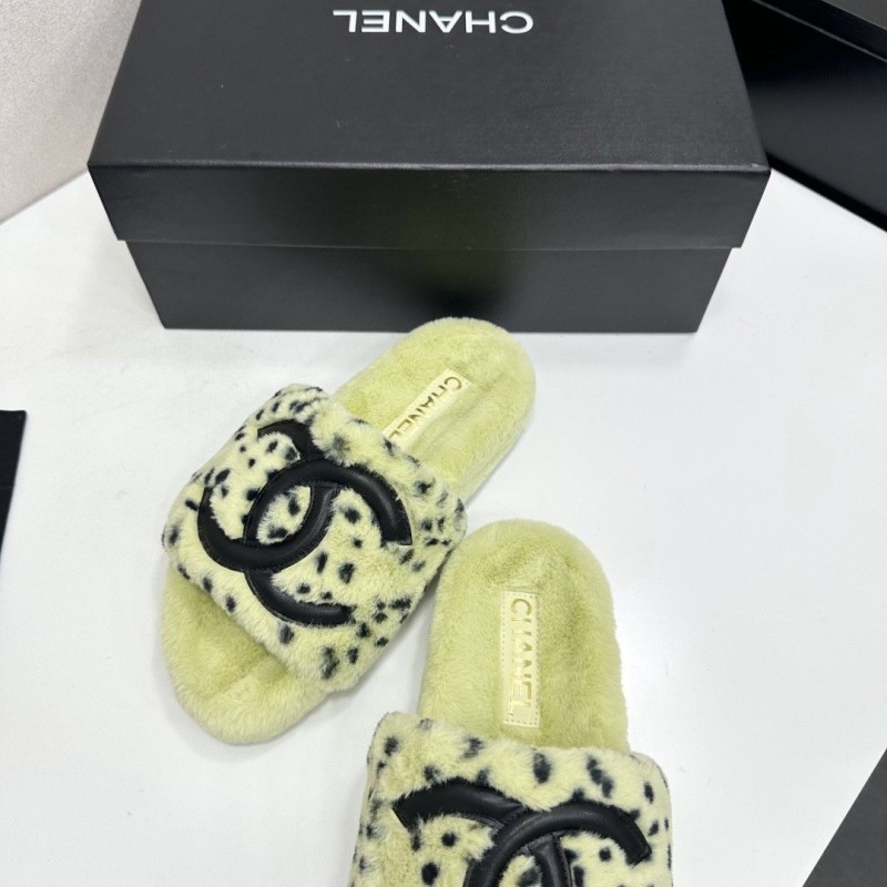 Chanel Slippers 