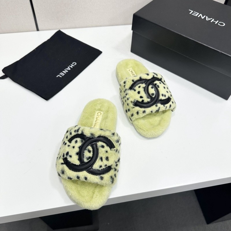 Chanel Slippers 