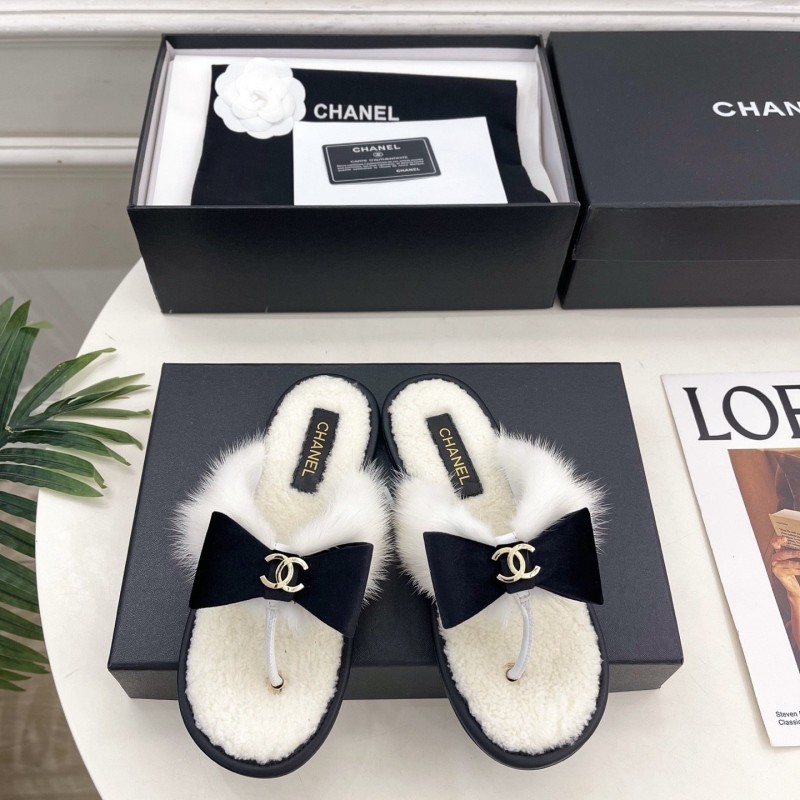 Chanel Slippers 