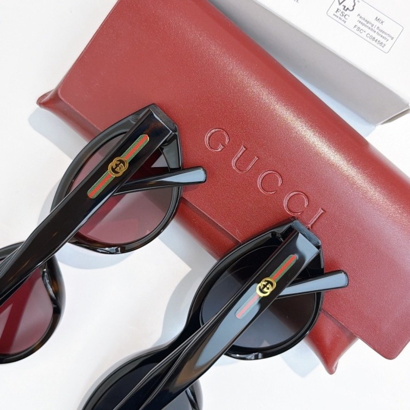 Gucci Sunglasses 