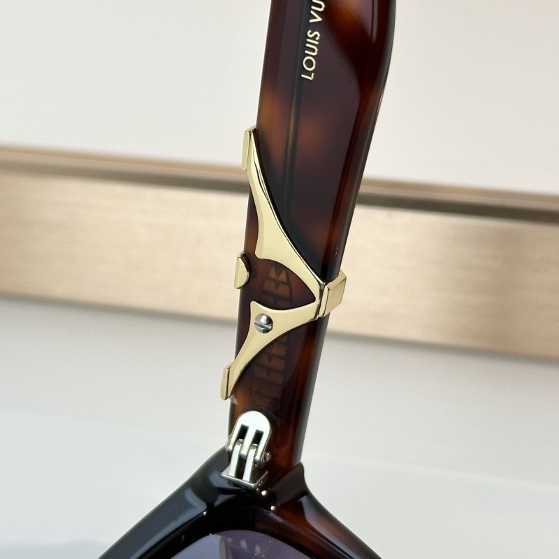 LV Sunglasses 