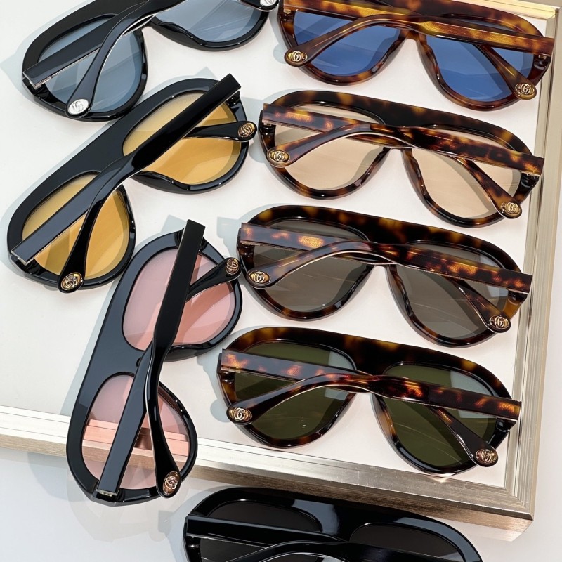 Gucci Sunglasses 
